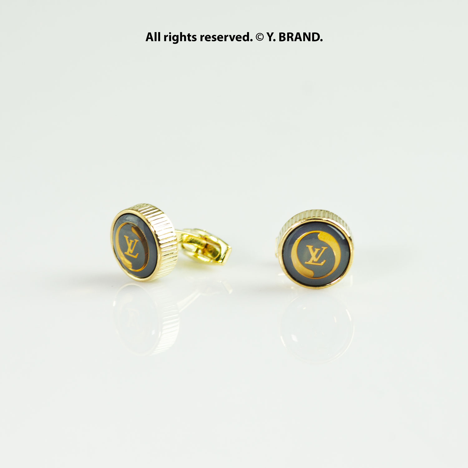 CL-010a Gold & Black Cufflink Monogram Round - CL-0140 - Image 1