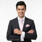 Light Pink Paisley Tie Gift Set – 3pc Premium Silk Necktie, Pocket Square & Cufflinks TS-1096